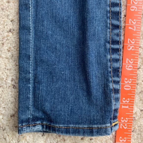 Preloved True Religion Jeans - Picture 6 of 8